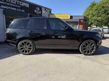 Land Rover Range Rover SD V8 Autobiography 