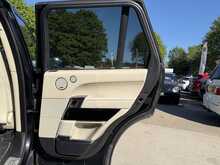 Land Rover Range Rover SD V8 Autobiography 