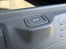 Land Rover Range Rover SD V8 Autobiography 