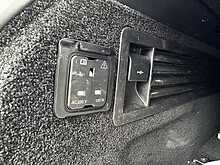 Land Rover Range Rover P400e Vogue SE