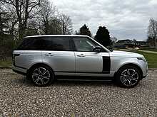 Land Rover Range Rover P400e Vogue SE