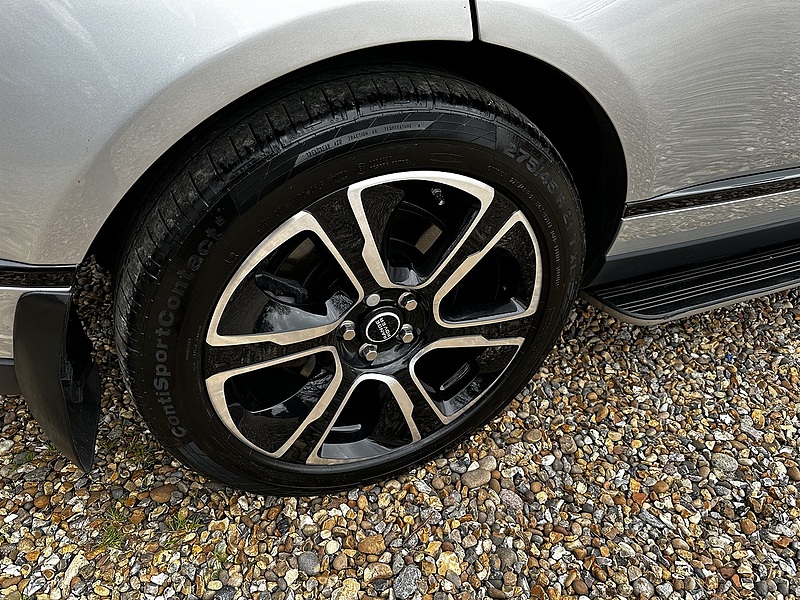 Land Rover 2.0 P400e 12.4kWh GPF Vogue SE SUV 5dr Petrol Plug-in Hybrid Auto 4WD Euro 6 (s/s) (404 ps)