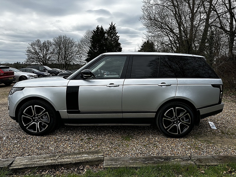 Land Rover 2.0 P400e 12.4kWh GPF Vogue SE SUV 5dr Petrol Plug-in Hybrid Auto 4WD Euro 6 (s/s) (404 ps)