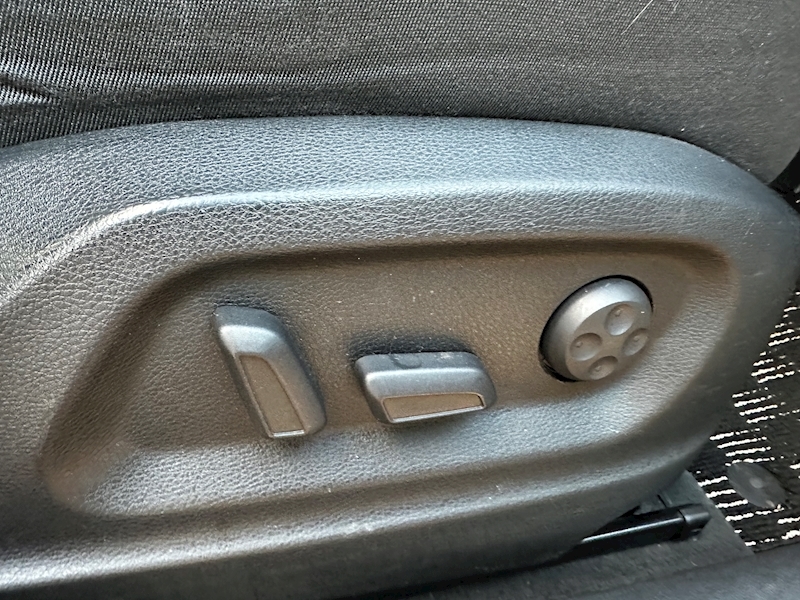 Audi Tfsi Quattro Sport 2.0 5dr Estate Semi Auto Petrol