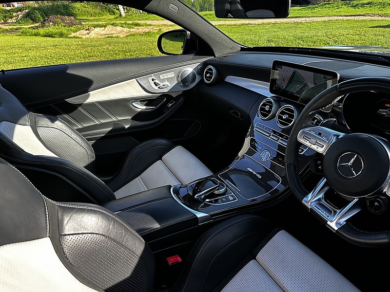 Mercedes-Benz 4.0 C63 V8 BiTurbo AMG S (Premium Plus) Coupe 2dr Petrol SpdS MCT Euro 6 (s/s) (510 ps)