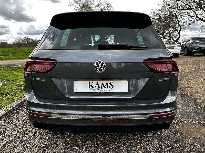 Volkswagen 2.0 TDI R-Line Tech SUV 5dr Diesel DSG Euro 6 (s/s) (150 ps)