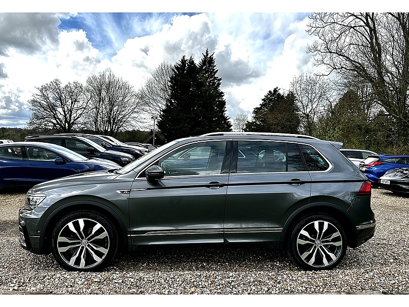 Volkswagen 2.0 TDI R-Line Tech SUV 5dr Diesel DSG Euro 6 (s/s) (150 ps)
