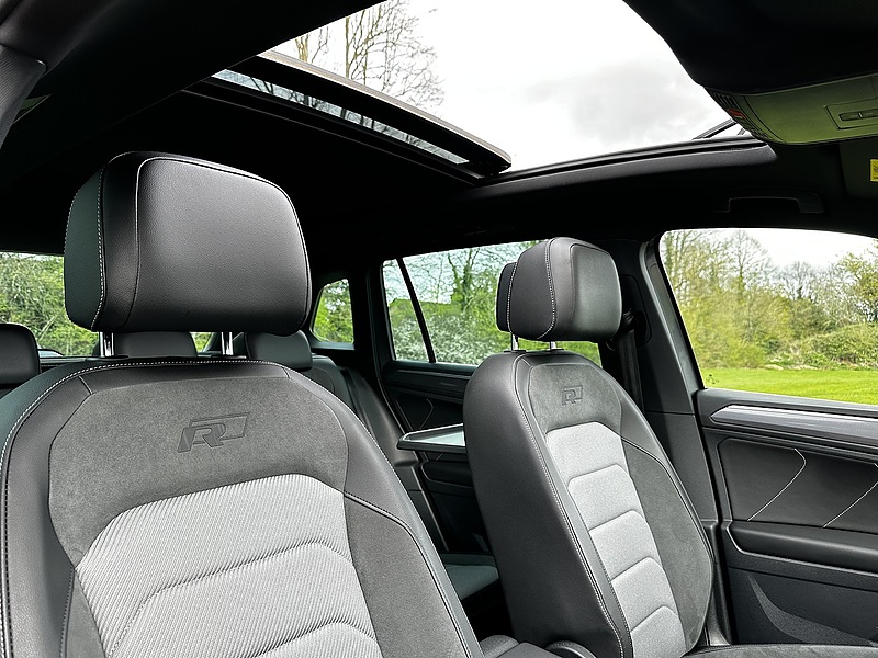 Volkswagen 2.0 TDI R-Line Tech SUV 5dr Diesel DSG Euro 6 (s/s) (150 ps)