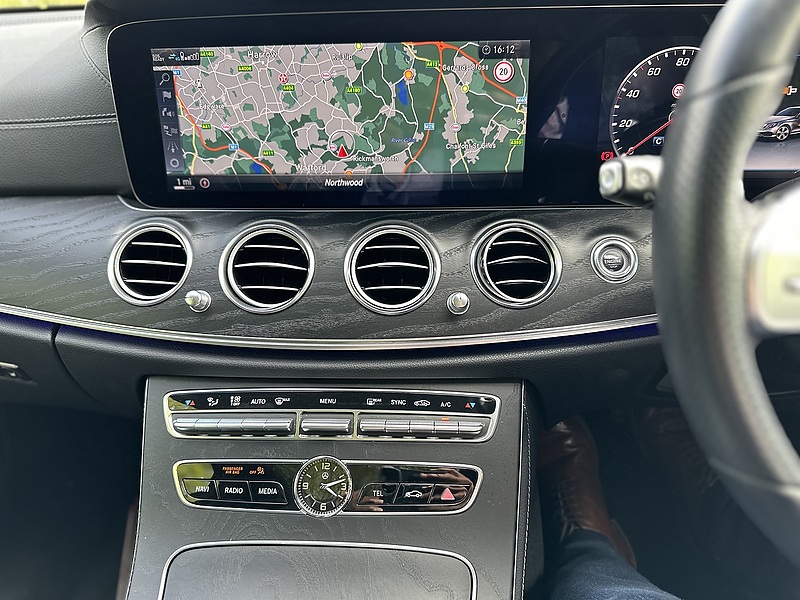 Mercedes-Benz 2.9 E350d AMG Line Edition (Premium Plus) Saloon 4dr Diesel G-Tronic+ Euro 6 (s/s) (286 ps)