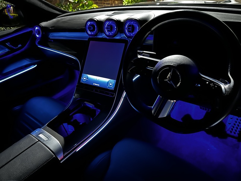 Mercedes-Benz 1.5 C200h MHEV AMG Line (Premium) Saloon 4dr Petrol Hybrid G-Tronic+ Euro 6 (s/s) (224 ps)