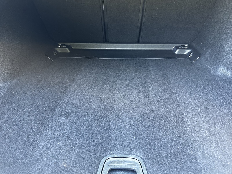 Mercedes-Benz 1.5 C200h MHEV AMG Line (Premium) Saloon 4dr Petrol Hybrid G-Tronic+ Euro 6 (s/s) (224 ps)