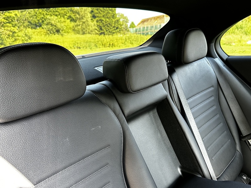 Mercedes-Benz 1.5 C200h MHEV AMG Line (Premium) Saloon 4dr Petrol Hybrid G-Tronic+ Euro 6 (s/s) (224 ps)