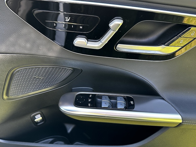 Mercedes-Benz 1.5 C200h MHEV AMG Line (Premium) Saloon 4dr Petrol Hybrid G-Tronic+ Euro 6 (s/s) (224 ps)