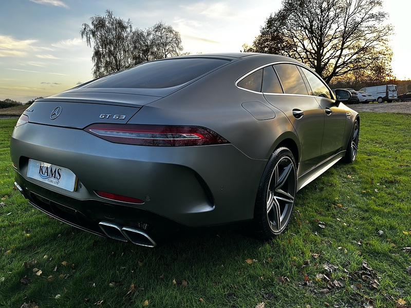 Mercedes-Benz 4.0 63 V8 BiTurbo (Premium Plus) Coupe 5dr Petrol SpdS MCT 4MATIC+ Euro 6 (s/s) (585 ps)