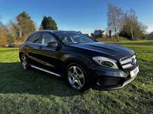 Mercedes-Benz GLA GLA180 AMG 