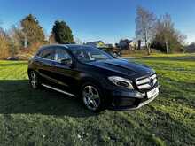 Mercedes-Benz GLA GLA180 AMG 