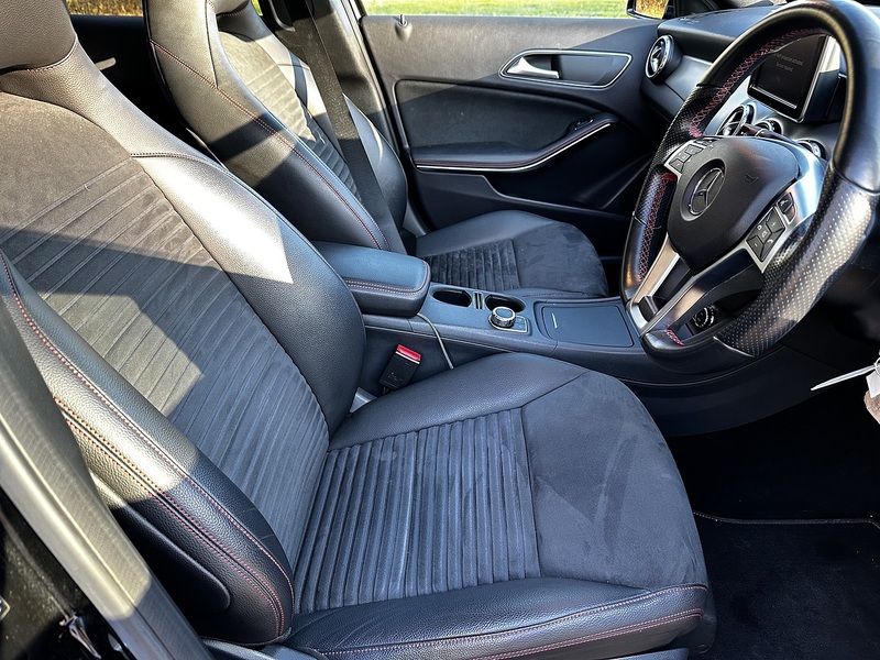 Mercedes-Benz GLA180 AMG 1.6 5dr SUV Automatic Petrol