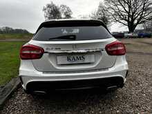 Mercedes-Benz GLA GLA180 AMG Line 