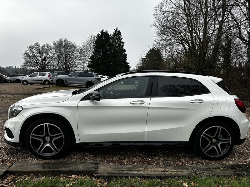 Mercedes-Benz 1.6 GLA180 AMG Line SUV 5dr Petrol 7G-DCT Euro 6 (s/s) (136 ps)