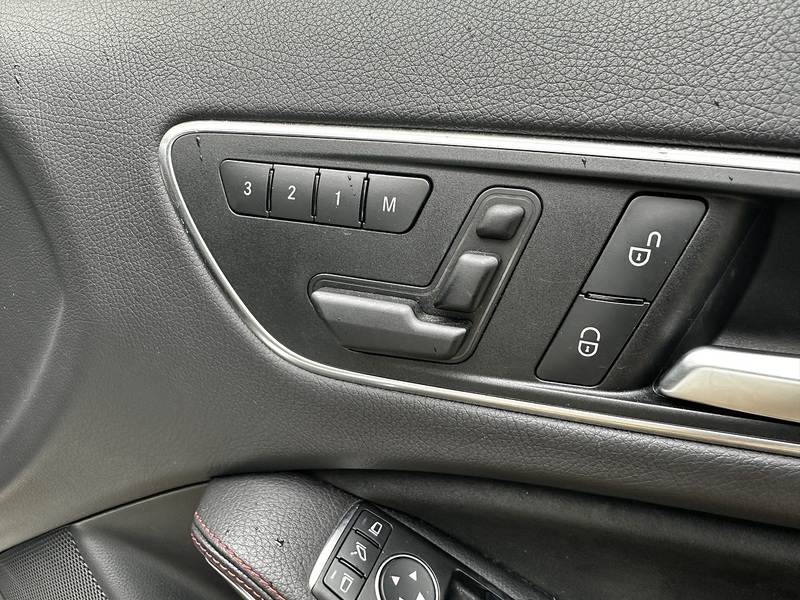 Mercedes-Benz 1.6 GLA180 AMG Line SUV 5dr Petrol 7G-DCT Euro 6 (s/s) (136 ps)