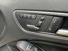 Mercedes-Benz GLA GLA180 AMG Line 