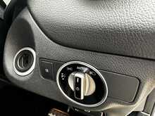 Mercedes-Benz GLA GLA180 AMG Line 