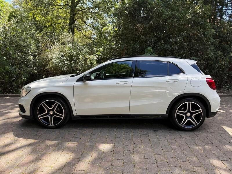 Mercedes-Benz 1.6 GLA180 AMG Line SUV 5dr Petrol 7G-DCT Euro 6 (s/s) (136 ps)