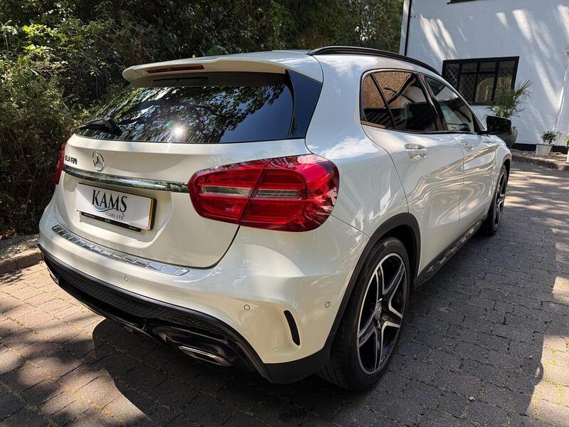 Mercedes-Benz 1.6 GLA180 AMG Line SUV 5dr Petrol 7G-DCT Euro 6 (s/s) (136 ps)
