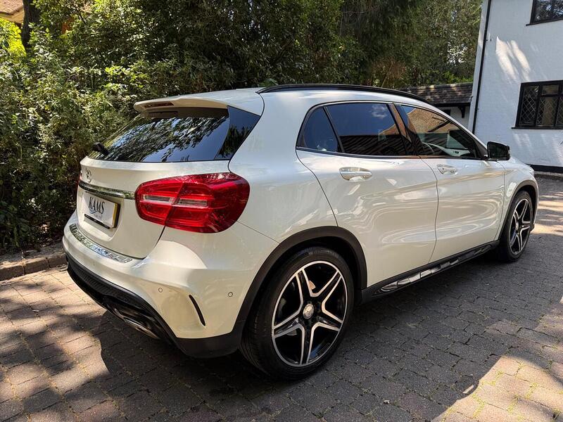 Mercedes-Benz 1.6 GLA180 AMG Line SUV 5dr Petrol 7G-DCT Euro 6 (s/s) (136 ps)