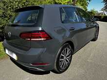 Volkswagen Golf TDI SE Nav Auto