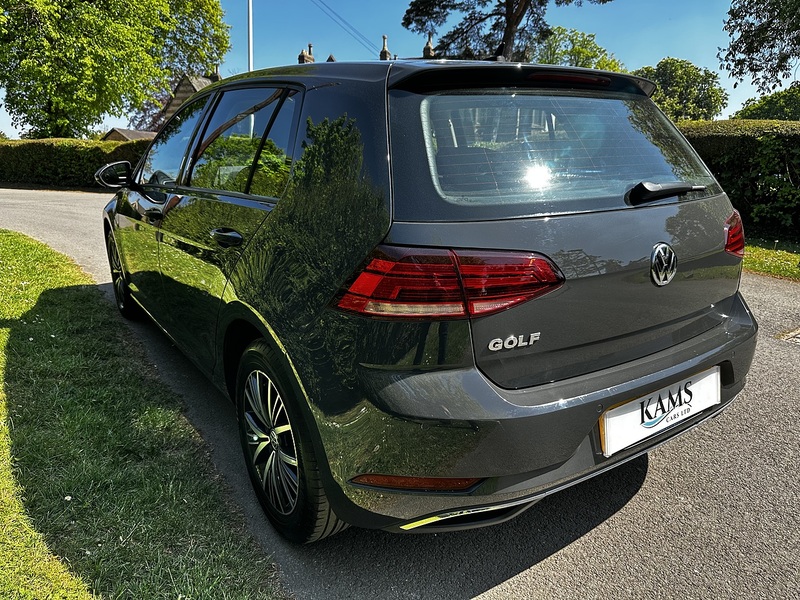 Volkswagen 1.6 TDI SE Nav Hatchback 5dr Diesel DSG Euro 6 (s/s) (115 ps)