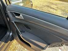 Volkswagen Golf TDI SE Nav Auto