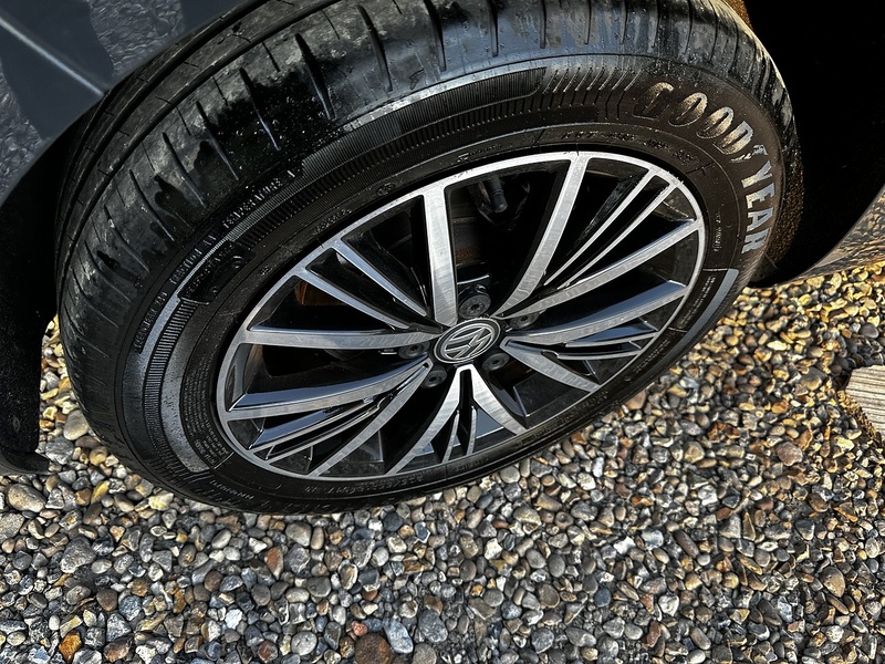 Volkswagen 1.6 TDI SE Nav Hatchback 5dr Diesel DSG Euro 6 (s/s) (115 ps)