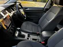 Volkswagen Golf TDI SE Nav Auto