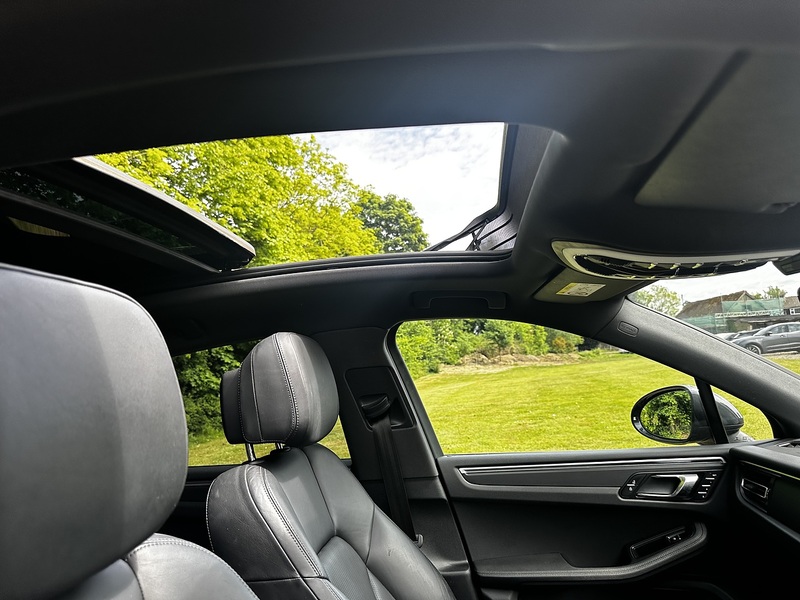 Porsche 2.0T SUV 5dr Petrol PDK 4WD Euro 6 (s/s) (245 ps)
