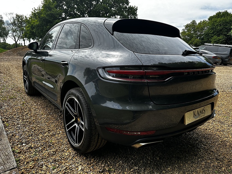 Porsche 2.0T SUV 5dr Petrol PDK 4WD Euro 6 (s/s) (245 ps)