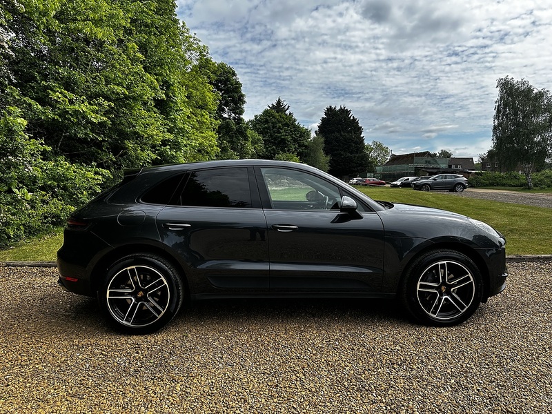 Porsche 2.0T SUV 5dr Petrol PDK 4WD Euro 6 (s/s) (245 ps)