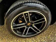 Porsche Macan T 
