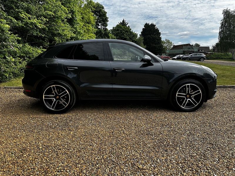 Porsche 2.0T SUV 5dr Petrol PDK 4WD Euro 6 (s/s) (245 ps)