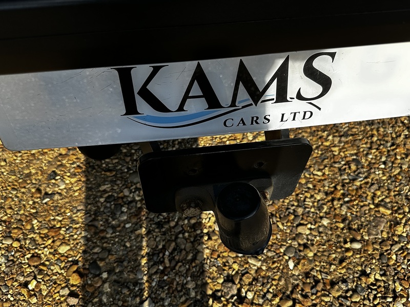 Nissan 2.3 dCi Tekna Pickup Double Cab 4dr Diesel Auto 4WD Euro 6 (190 ps)