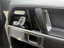 Mercedes-Benz G Class G63 V8 BiTurbo AMG 