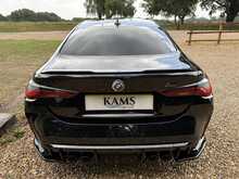 BMW M4 BiTurbo Competition 