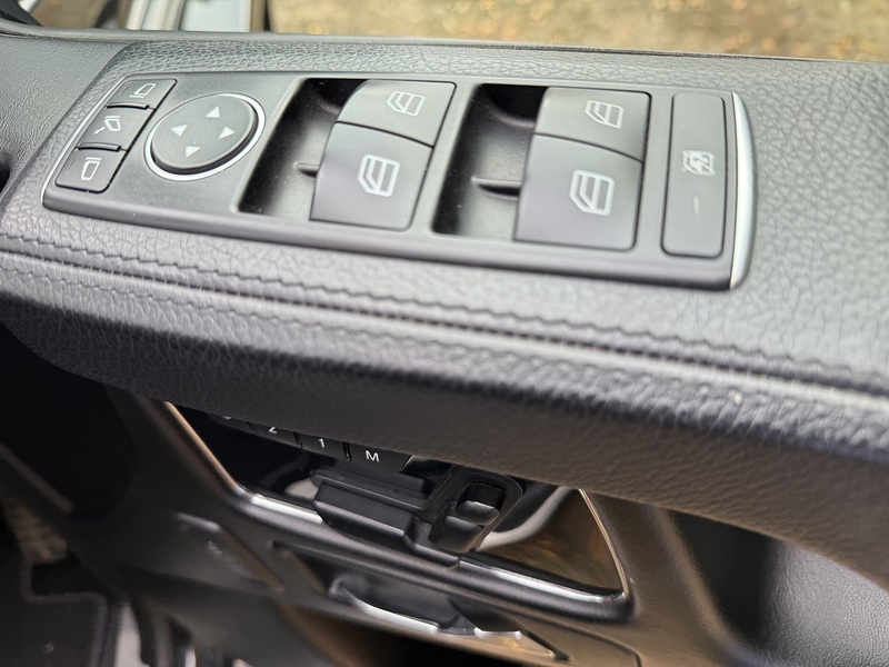 Mercedes-Benz 5.5 G63 V8 BiTurbo AMG SUV 5dr Petrol SpdS+7GT 4WD Euro 5 (s/s) (544 ps)