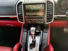 Porsche Cayenne TD V8 S 