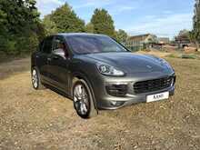 Porsche Cayenne TD V8 S 