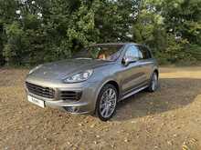 Porsche Cayenne TD V8 S 