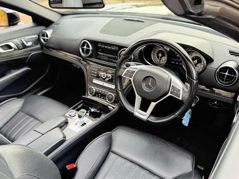 Mercedes-Benz 3.5 SL350 AMG Sport Convertible 2dr Petrol G-Tronic Euro 5 (s/s) (306 ps)