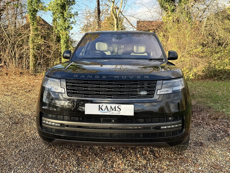 Land Rover 4.4 P530 V8 Autobiography SUV 5dr Petrol Auto 4WD Euro 6 (s/s) (530 ps)