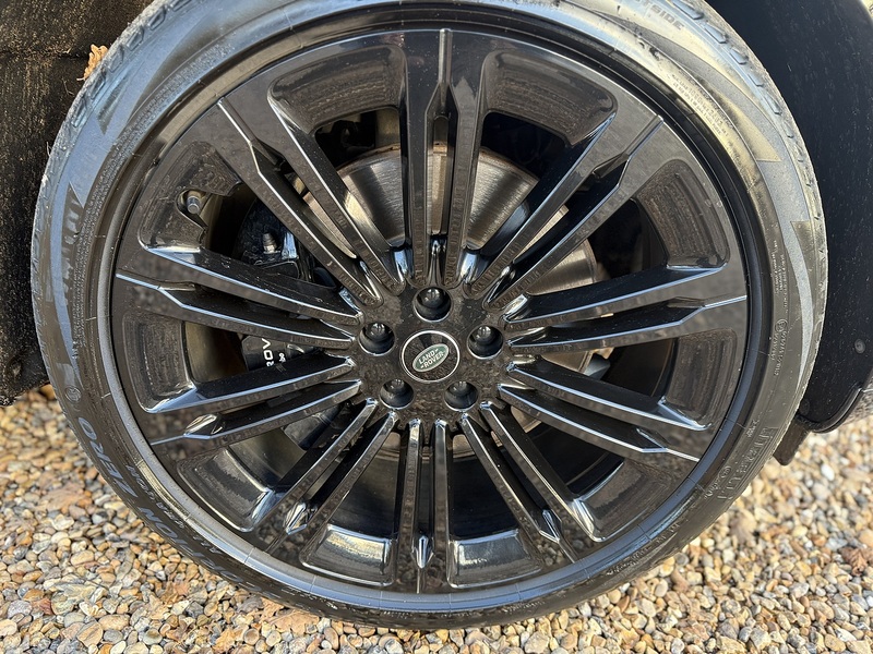 Land Rover 4.4 P530 V8 Autobiography SUV 5dr Petrol Auto 4WD Euro 6 (s/s) (530 ps)