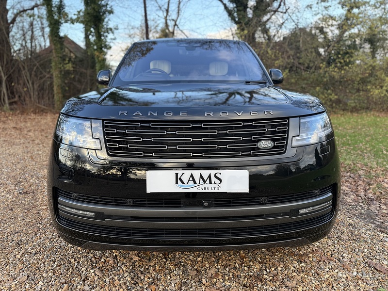 Land Rover 4.4 P530 V8 Autobiography SUV 5dr Petrol Auto 4WD Euro 6 (s/s) (530 ps)